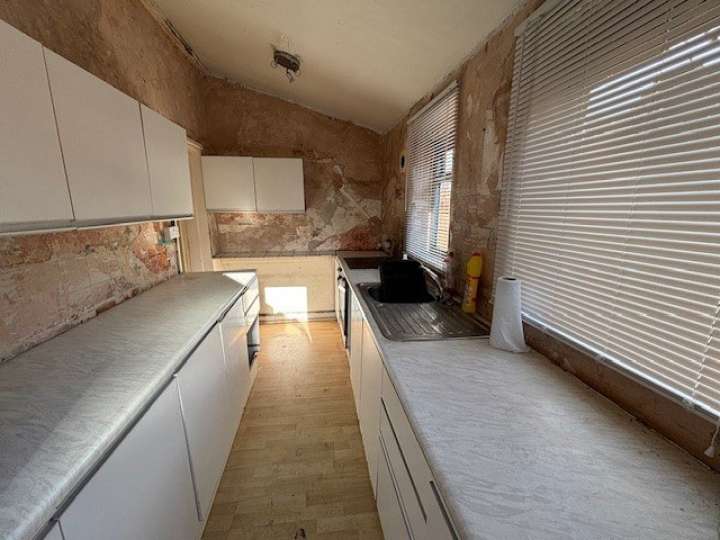 107 ALBION STREET, NEW BRIGHTON Smith and Sons (enGB)